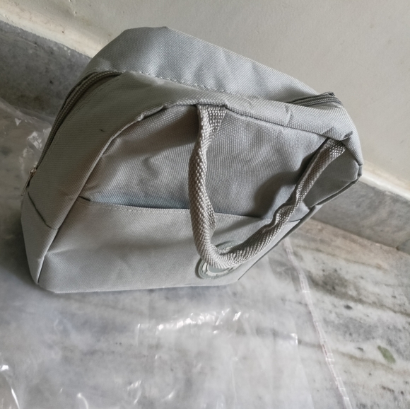 Insulated Lunch bag new - Picture 3 of 9